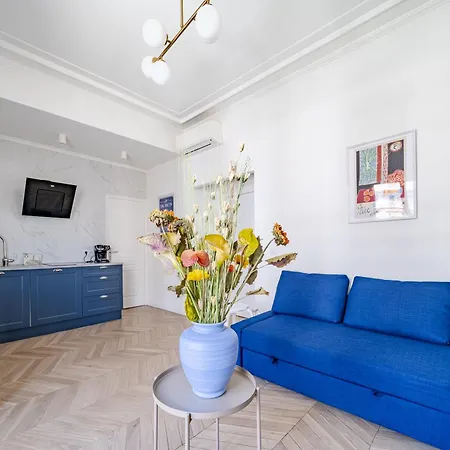 Moderne Proche - Balcon Et Climatise アパート *