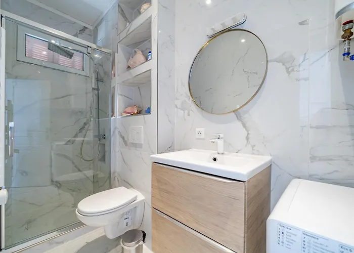 Moderne Proche - Balcon Et Climatise